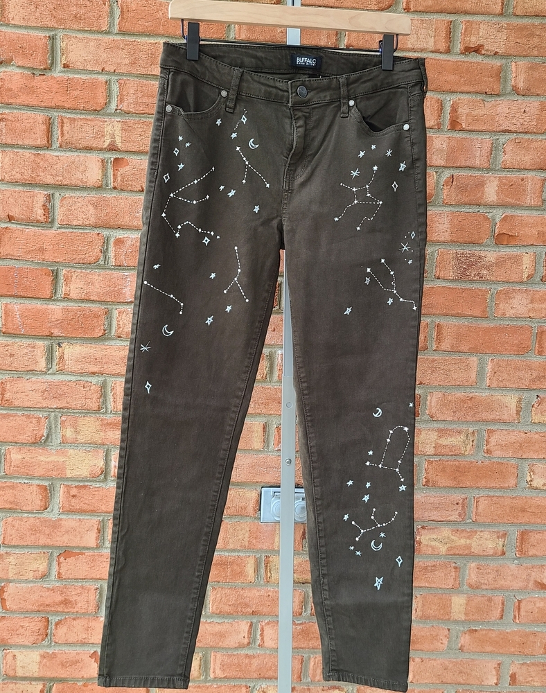 Hand painted constellation green skinny jeans 10